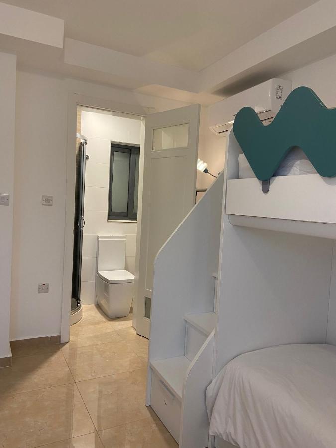 Cozy 2 Bedroom Apartment Near Seafront Gzira Exteriér fotografie